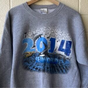 Vintage Sea World Shamu Whale Dolphin Sweatshirt Men’s Size Medium Y2K Ocean